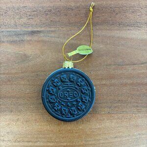 Cody Foster- Cream Sandwich Cookie Ornament